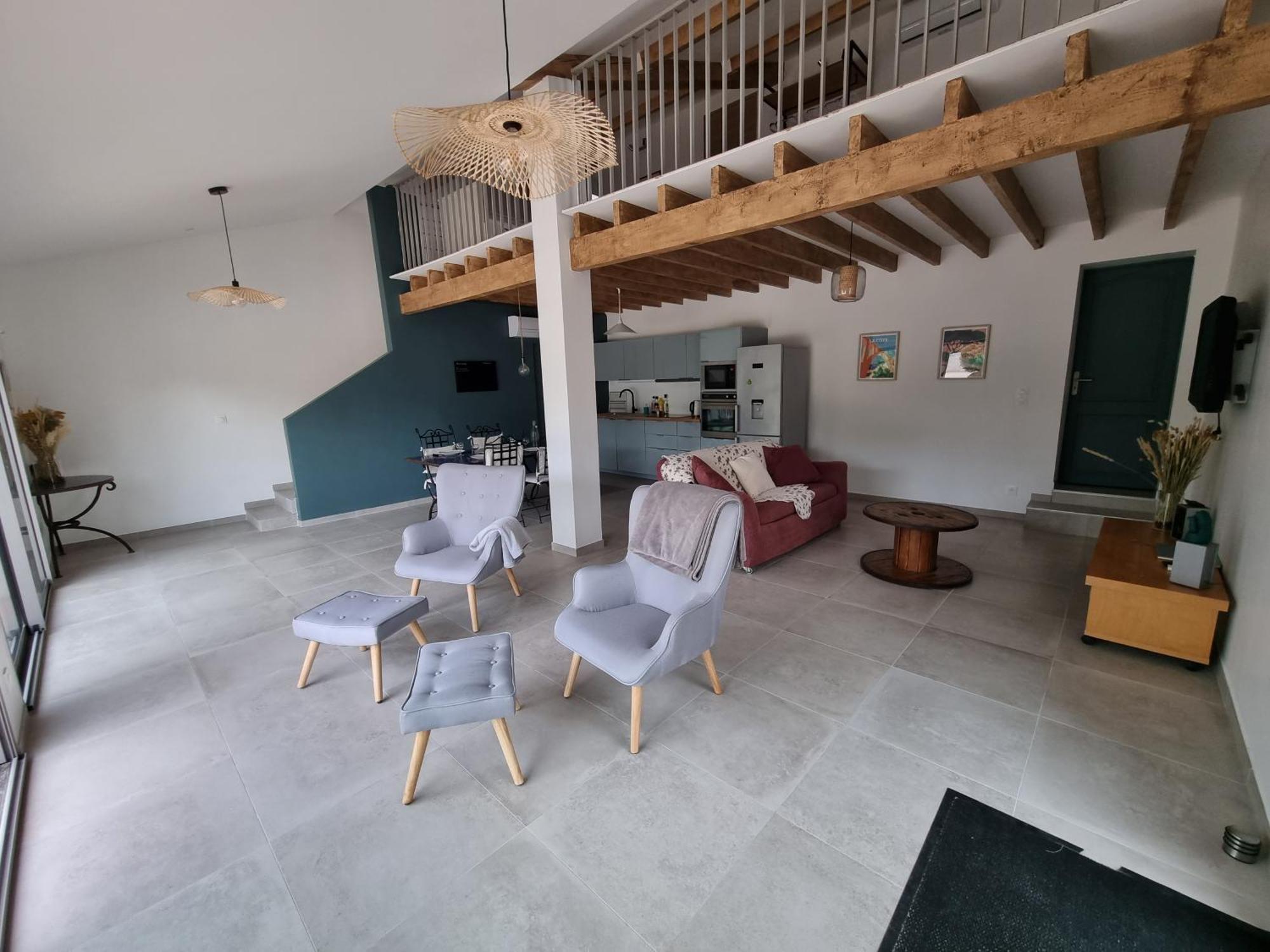 Maison A St Mitre Saint-Mitre-les-Remparts Εξωτερικό φωτογραφία